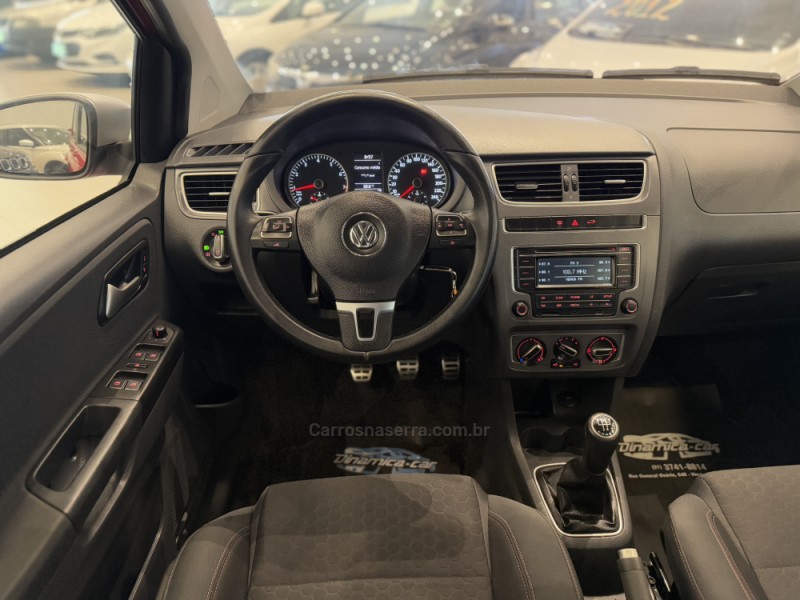 CROSSFOX 1.6 MI FLEX 8V 4P MANUAL - 2014 - VENâNCIO AIRES