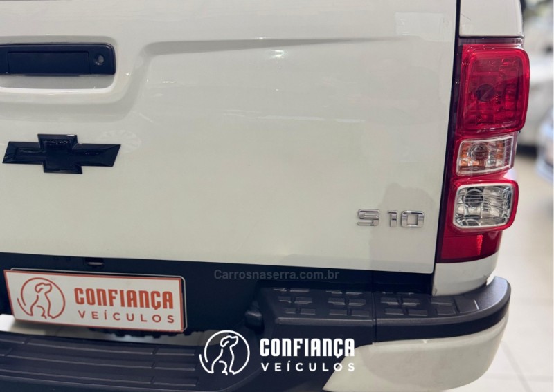 S10 2.8 LS 4X4 CD 16V TURBO DIESEL 4P MANUAL - 2015 - BENTO GONçALVES