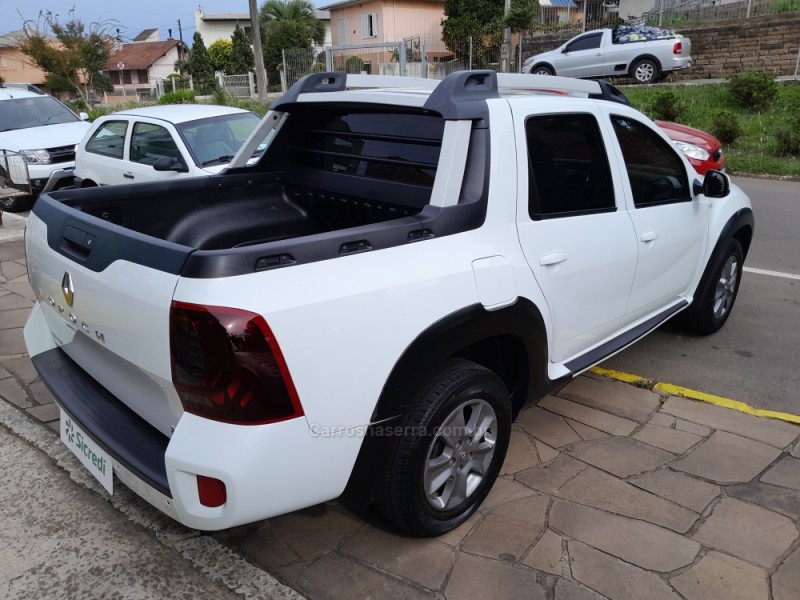 DUSTER OROCH 2.0 16V FLEX DYNAMIQUE AT 4P AUTOMÁTICO - 2020 - NOVA PRATA