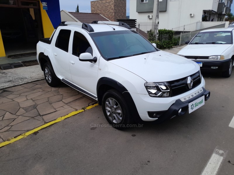 DUSTER OROCH 2.0 16V FLEX DYNAMIQUE AT 4P AUTOMÁTICO - 2020 - NOVA PRATA