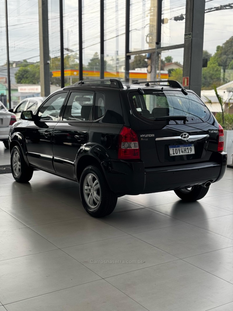 TUCSON 2.0 MPFI GLS 16V 143CV 2WD GASOLINA 4P AUTOMÁTICO - 2008 - SANTA CRUZ DO SUL
