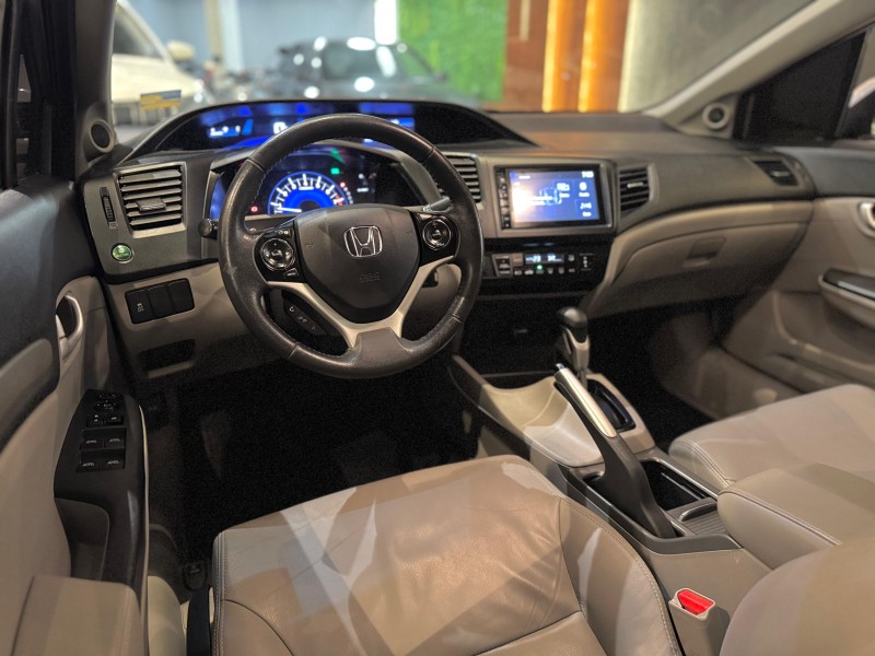 CIVIC 2.0 EXR 16V FLEX 4P AUTOMÁTICO - 2016 - NOVO HAMBURGO