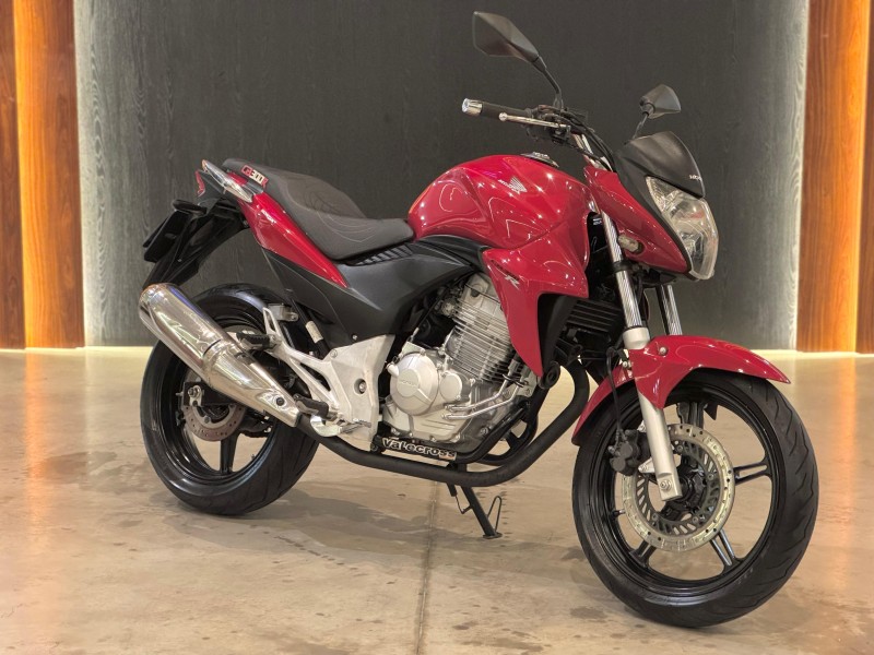 CB 300R ABS - 2013 - NOVO HAMBURGO