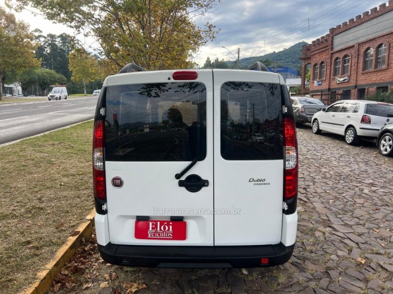 DOBLÓ 1.8 MPI ESSENCE 16V FLEX 7P MANUAL - 2016 - DOIS IRMãOS