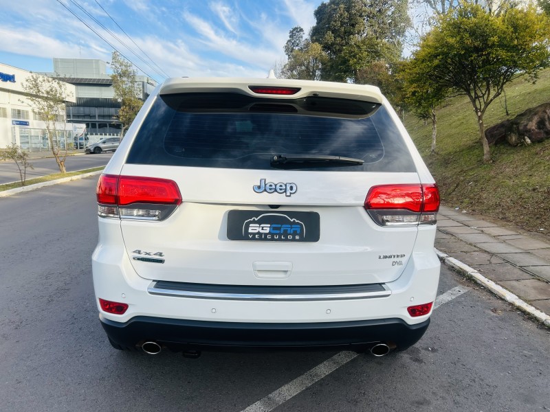 GRAND CHEROKEE 3.0 LIMITED 4X4 V6 24V TURBO DIESEL 4P AUTOMÁTICO - 2018 - BENTO GONçALVES