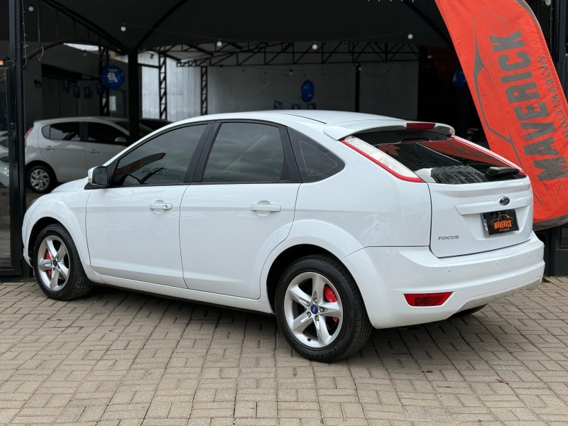 FOCUS 1.6 GLX 8V FLEX 4P MANUAL - 2013 - LAGOA VERMELHA