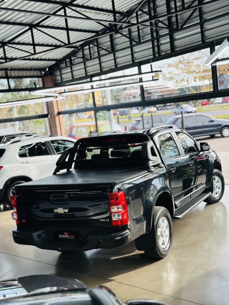 S10 2.4 LT 4X2 CD 8V FLEX 4P MANUAL - 2014 - CANELA