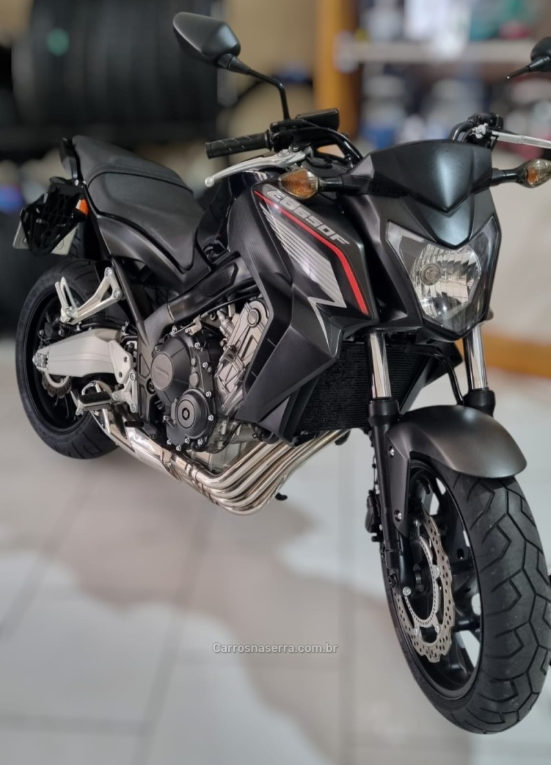 CB 650 F - 2015 - NOVO HAMBURGO