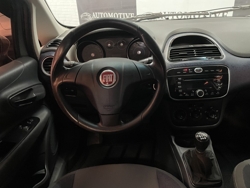 PUNTO 1.4 ATTRACTIVE 8V FLEX 4P MANUAL - 2014 - CAXIAS DO SUL