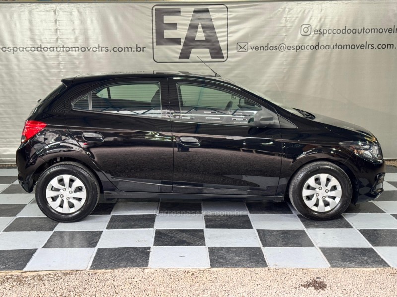 ONIX 1.0 JOY 8V FLEX 4P MANUAL - 2019 - NOVA PRATA
