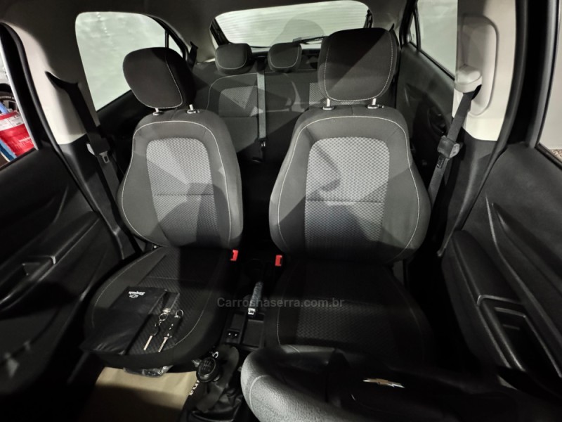 ONIX 1.0 JOY 8V FLEX 4P MANUAL - 2019 - NOVA PRATA