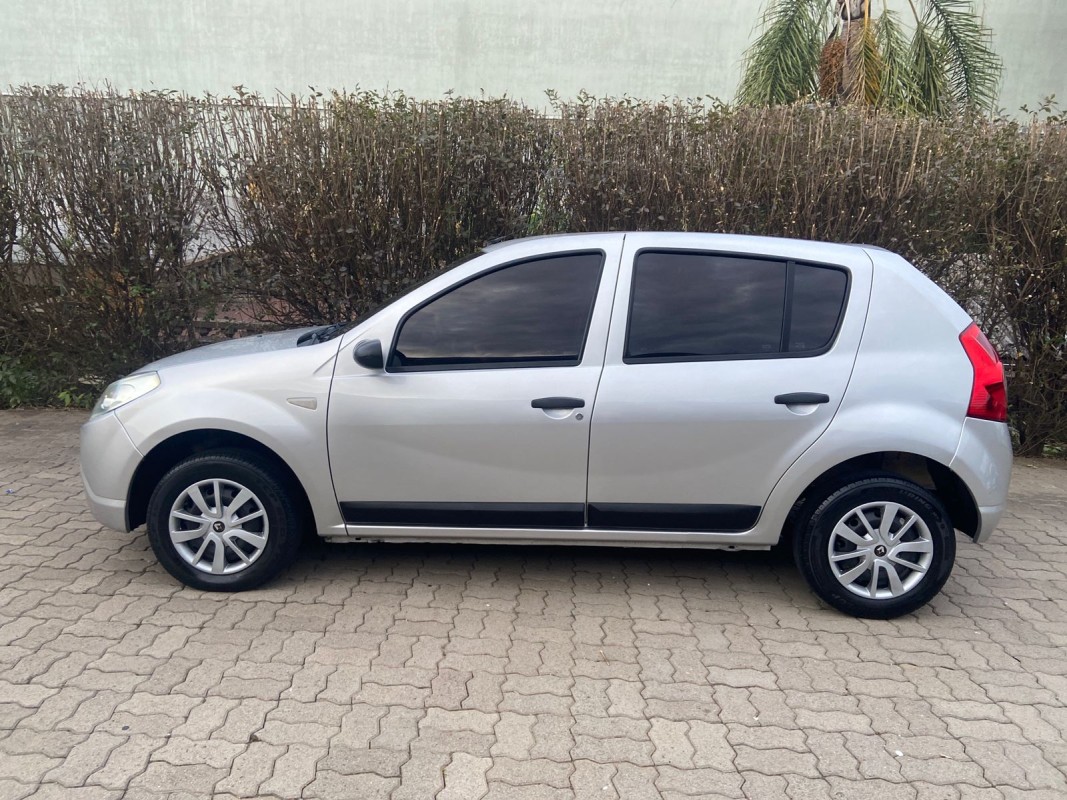 SANDERO 1.0 EXPRESSION 16V FLEX 4P MANUAL - 2009 - CAXIAS DO SUL