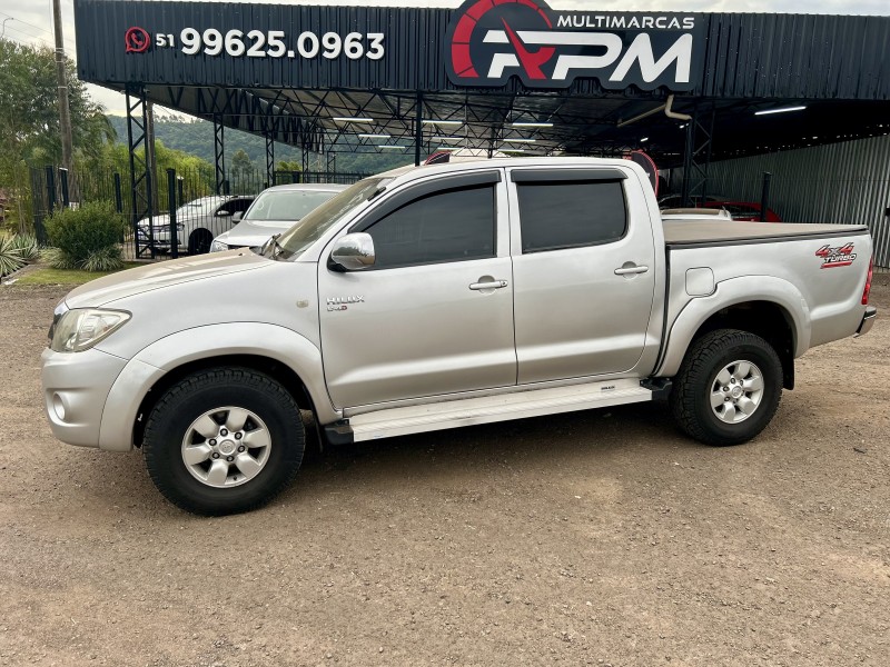 hilux 2.5 4x4 16v turbo diesel 2p manual 2011 sao sebastiao do cai