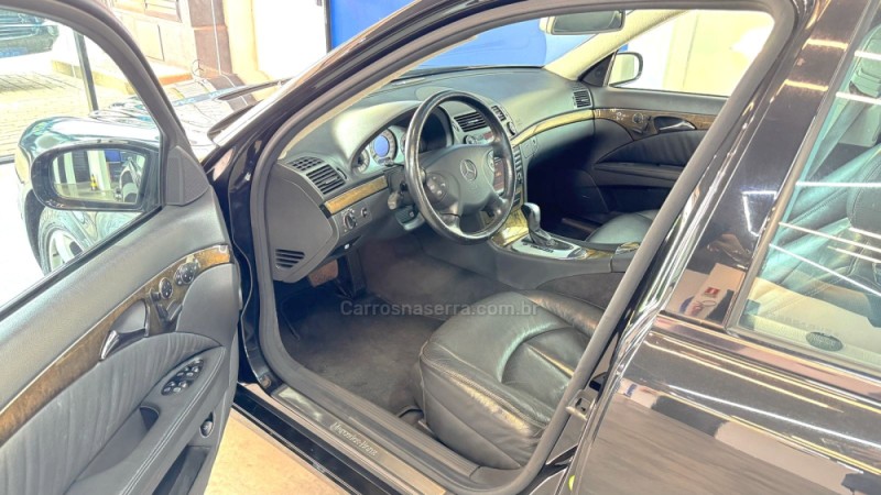 E 350 3.5 AVANTGARDE V6 GASOLINA 4P AUTOMÁTICO - 2006 - LAJEADO