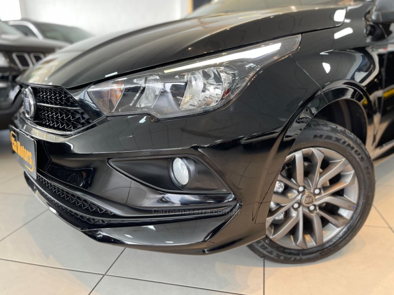 CRONOS 1.3 DRIVE 8V FLEX 4P MANUAL - 2020 - SãO LEOPOLDO