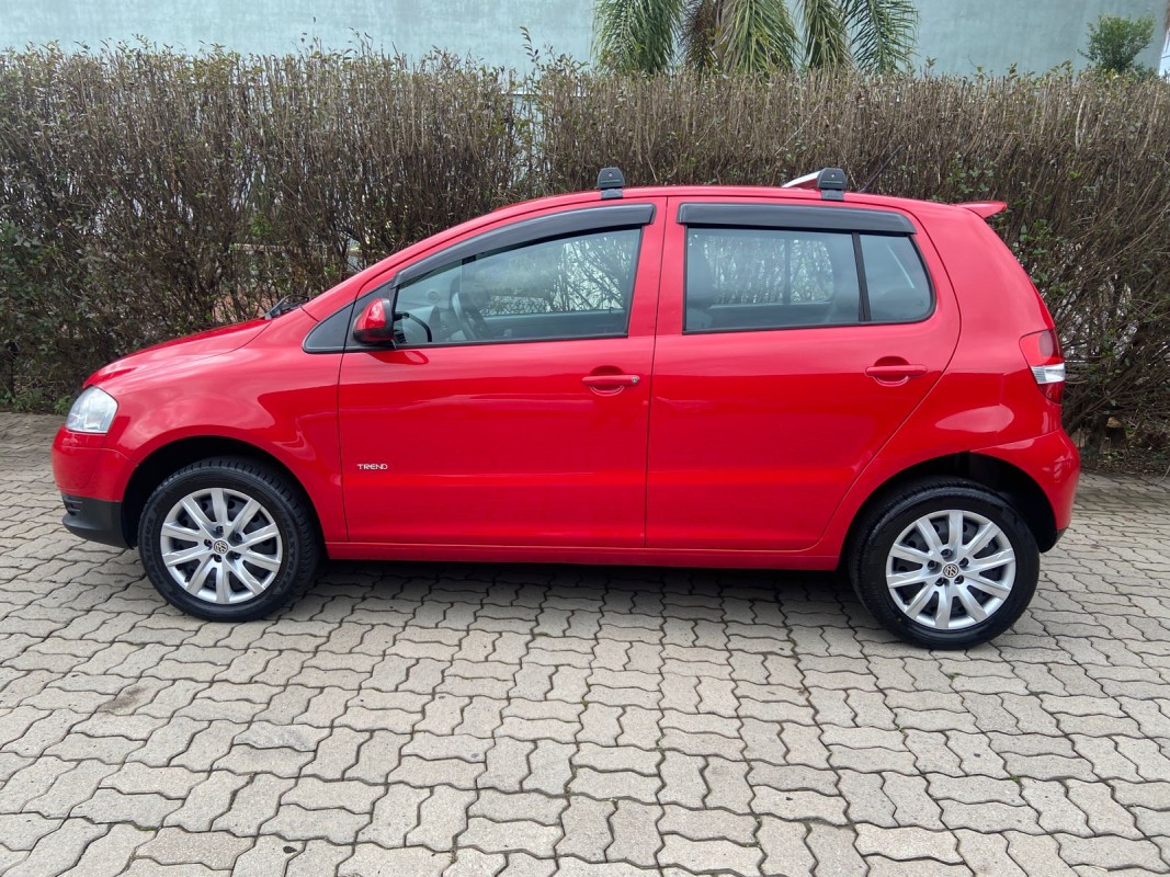 FOX 1.0 MI 8V FLEX 4P MANUAL - 2010 - CAXIAS DO SUL