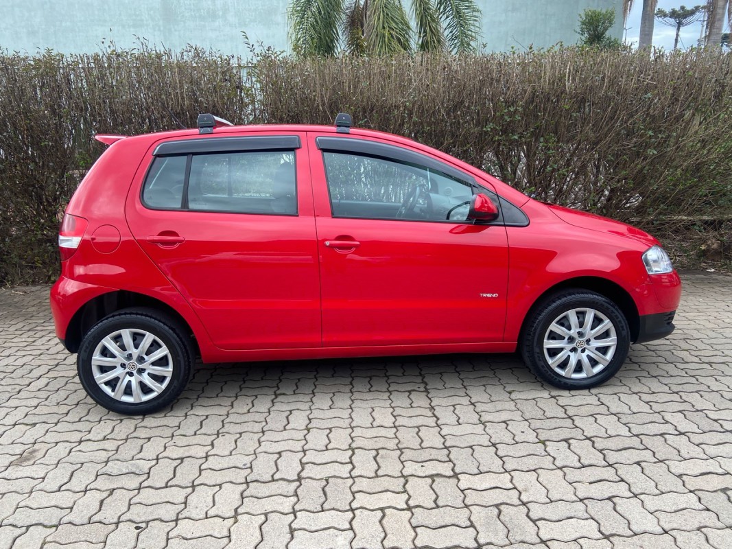 FOX 1.0 MI 8V FLEX 4P MANUAL - 2010 - CAXIAS DO SUL