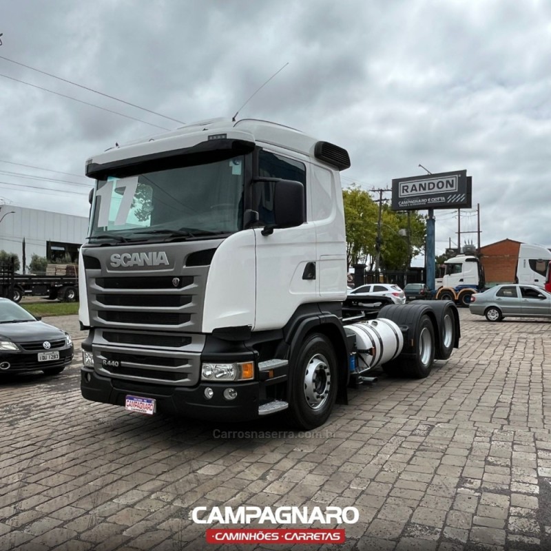 r 440 a 6x2 2017 vacaria