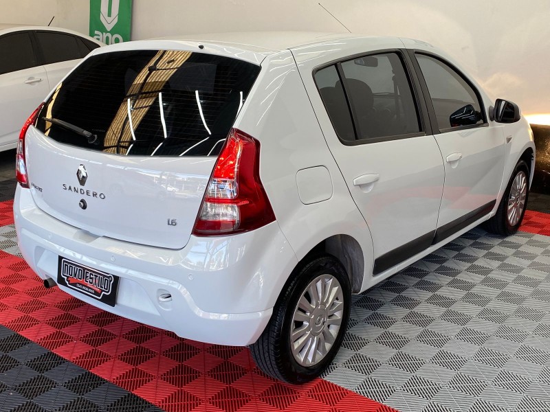SANDERO 1.6 PRIVILÉGE 8V FLEX 4P MANUAL - 2013 - CAXIAS DO SUL