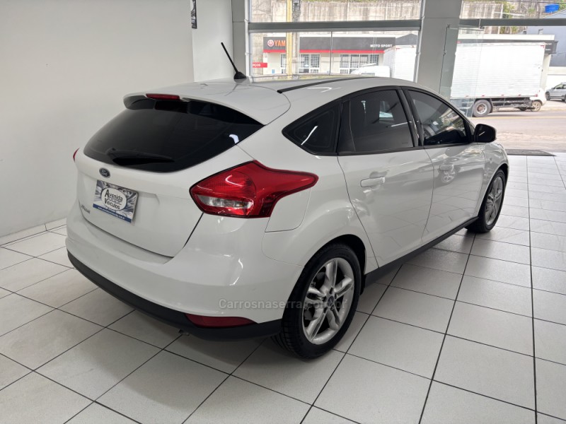 FOCUS 1.6 SE 8V FLEX 4P MANUAL - 2019 - BENTO GONçALVES