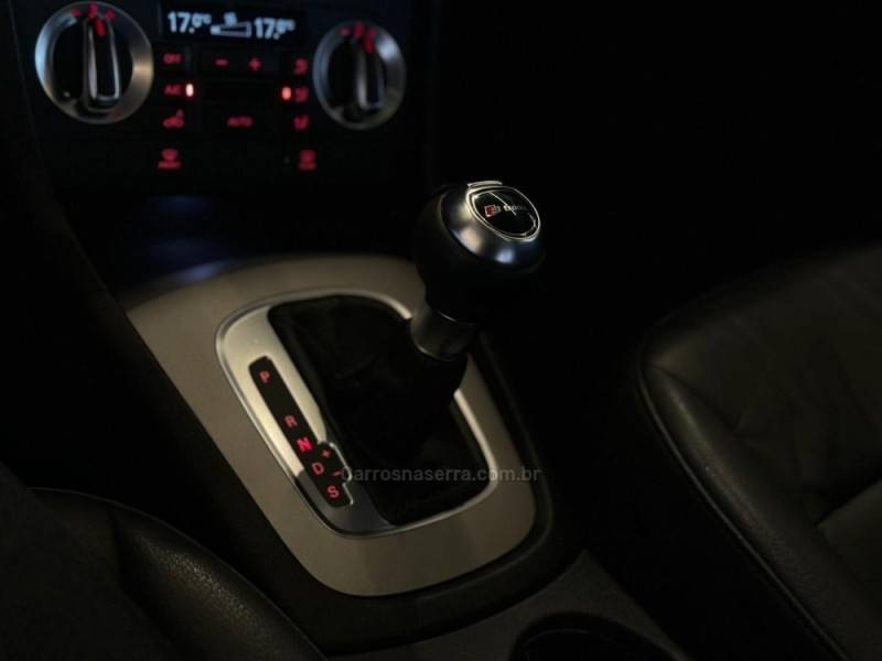 Q3 2.0 TFSI AMBIENTE QUATTRO 4P GASOLINA S TRONIC - 2016 - CAXIAS DO SUL