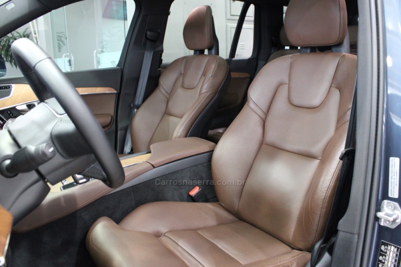 XC90 2.0 T8 MOMENTUM HÍBRIDO 4P AUTOMÁTICO - 2021 - CAXIAS DO SUL