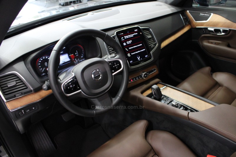 XC90 2.0 T8 MOMENTUM HÍBRIDO 4P AUTOMÁTICO - 2021 - CAXIAS DO SUL