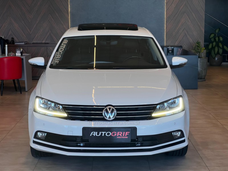 JETTA 1.4 16V TSI COMFORTLINE GASOLINA 4P TIPTRONIC - 2017 - CAMPO BOM