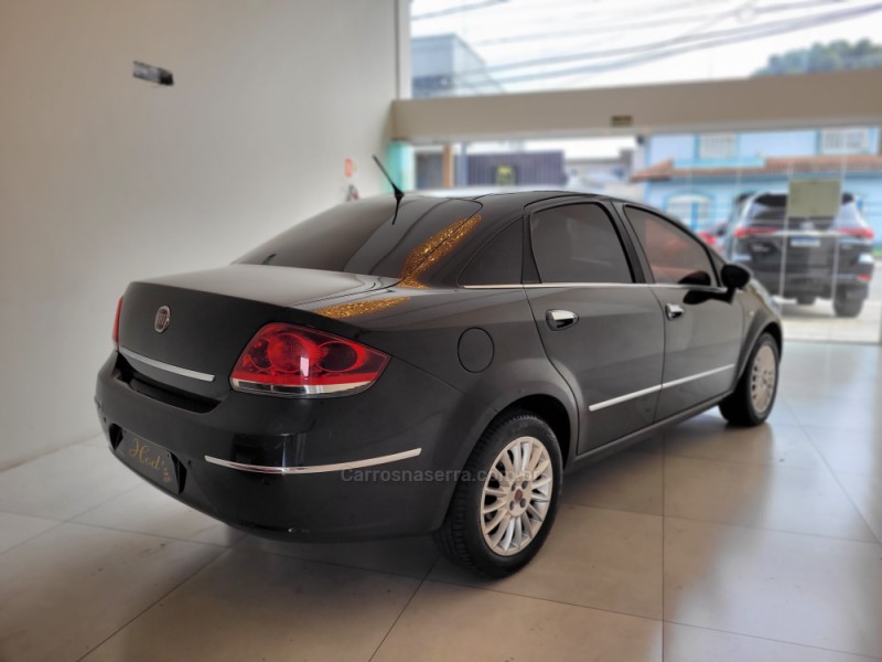 LINEA 1.8 ESSENCE 16V FLEX 4P MANUAL - 2009 - CANELA