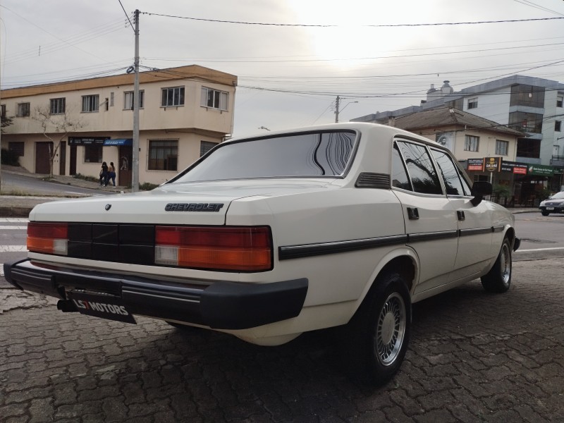 OPALA 2.5 COMODORO SL/E 8V GASOLINA 4P MANUAL - 1990 - CAXIAS DO SUL