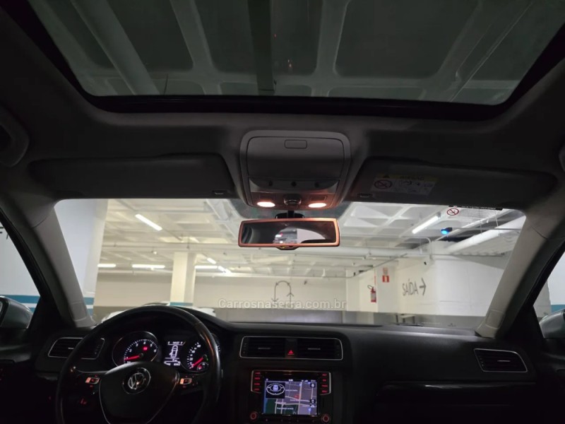 JETTA 2.0 COMFORTLINE FLEX 4P TIPTRONIC - 2016 - PORTO ALEGRE