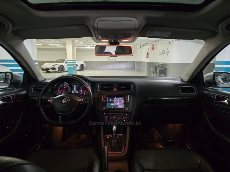 JETTA 2.0 COMFORTLINE FLEX 4P TIPTRONIC - 2016 - PORTO ALEGRE