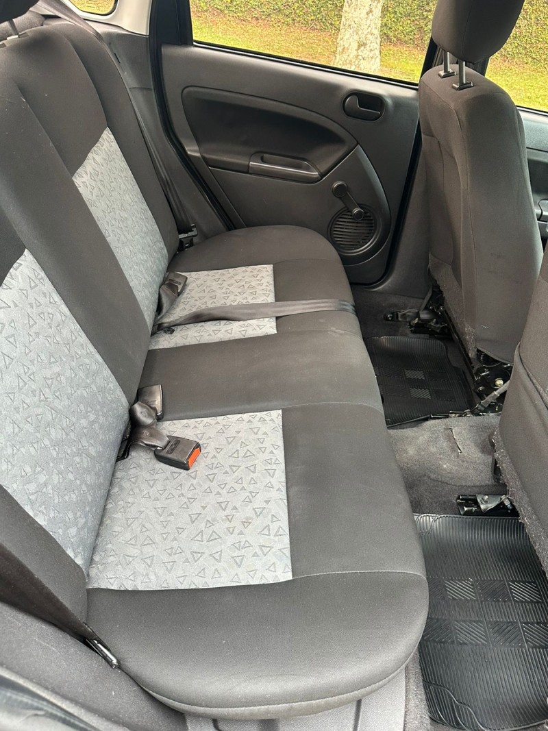 FIESTA 1.6 MPI SEDAN 8V FLEX 4P MANUAL - 2012 - CAXIAS DO SUL