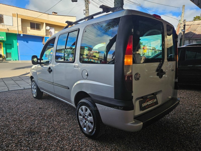 DOBLÓ 1.8 MPI ELX 8V FLEX 4P MANUAL - 2009 - CANELA