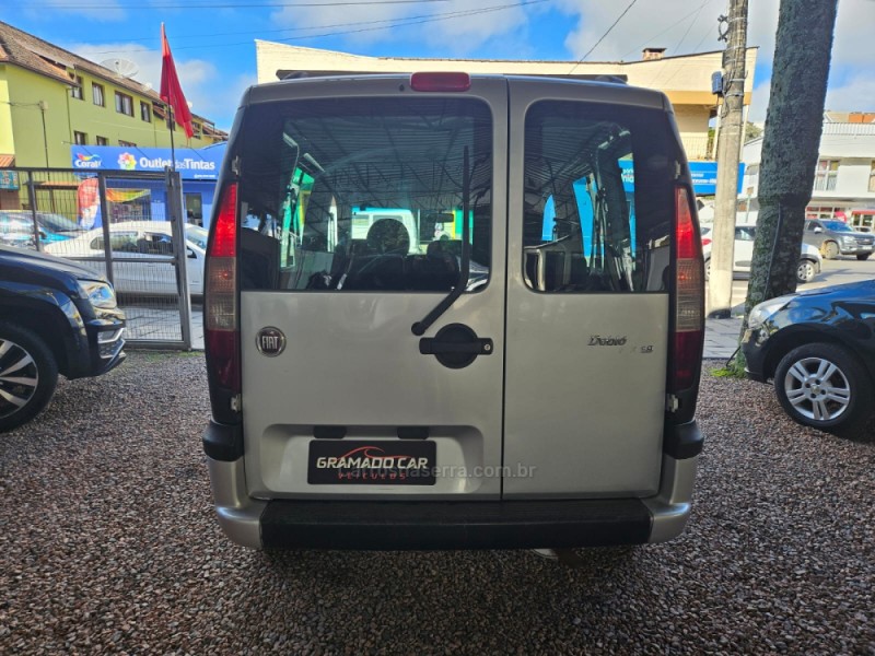 DOBLÓ 1.8 MPI ELX 8V FLEX 4P MANUAL - 2009 - CANELA