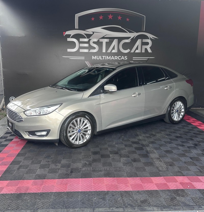 FOCUS 2.0 TITANIUM SEDAN 16V FLEX 4P AUTOMÁTICO - 2016 - CAXIAS DO SUL