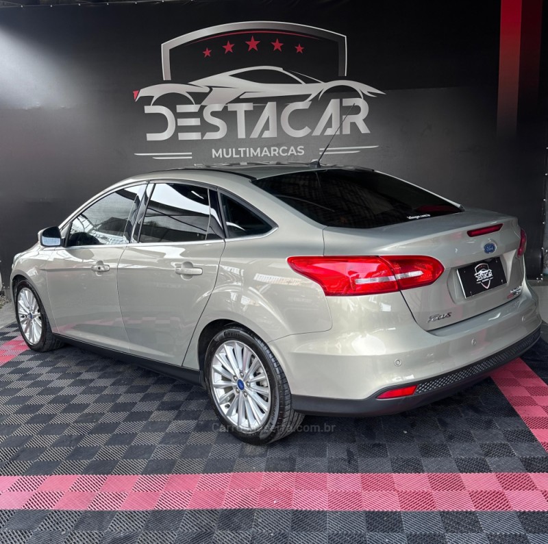FOCUS 2.0 TITANIUM SEDAN 16V FLEX 4P AUTOMÁTICO - 2016 - CAXIAS DO SUL