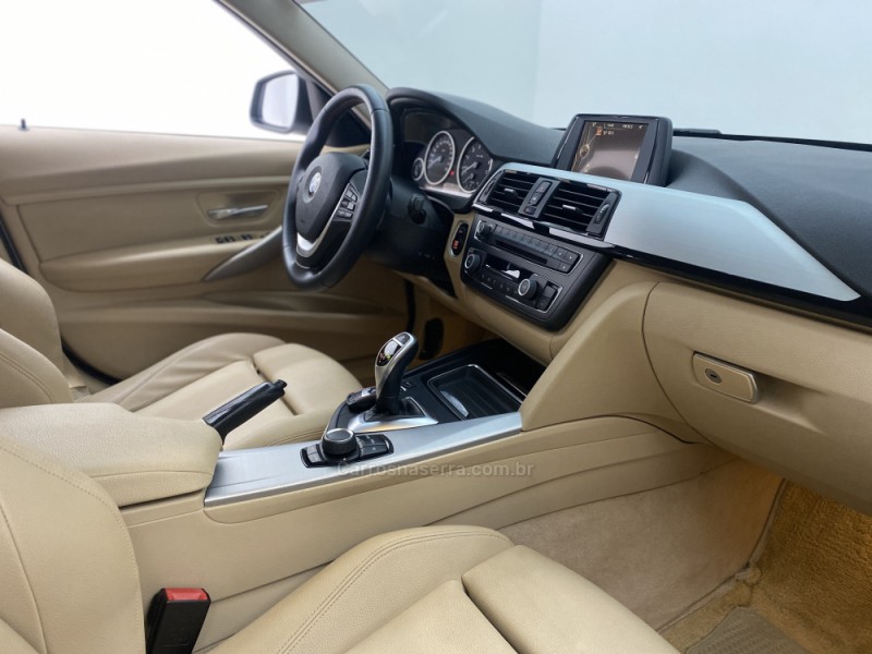 320I 2.0 16V TURBO ACTIVE FLEX 4P AUTOMÁTICO - 2015 - CARLOS BARBOSA