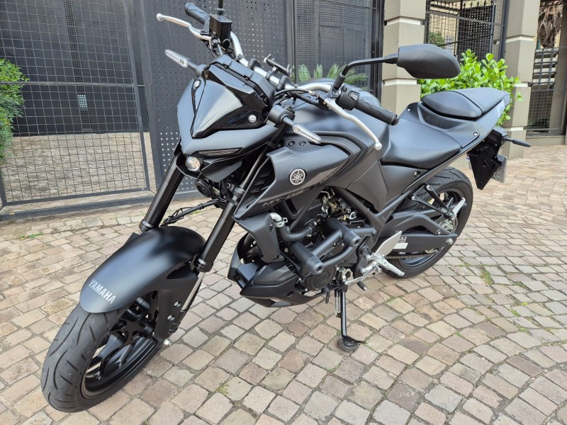 MT 03 ABS