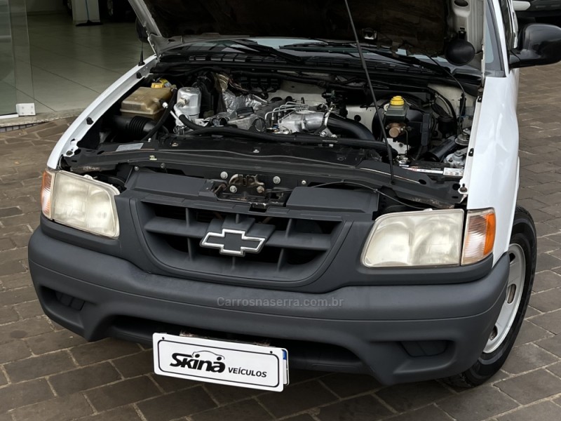 S10 2.8 4X2 CD 12V TURBO INTERCOOLER DIESEL 4P MANUAL - 2000 - VACARIA