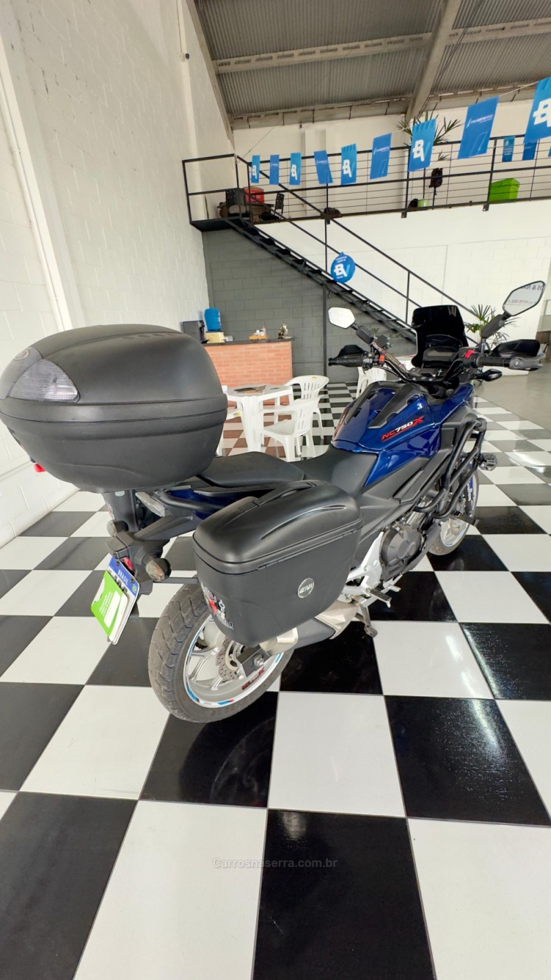 NC 750X ABS - 2021 - MONTENEGRO