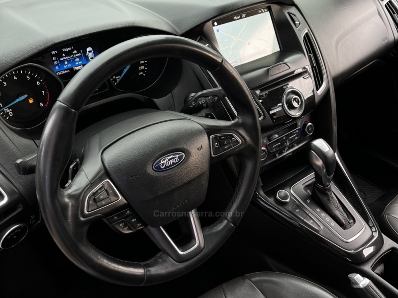 FOCUS 2.0 TITANIUM PLUS 16V FLEX 4P AUTOMÁTICO - 2018 - VACARIA