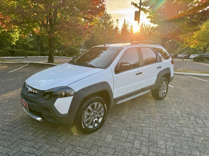 PALIO 1.8 MPI ADVENTURE WEEKEND 16V FLEX 4P MANUAL - 2015 - CAXIAS DO SUL