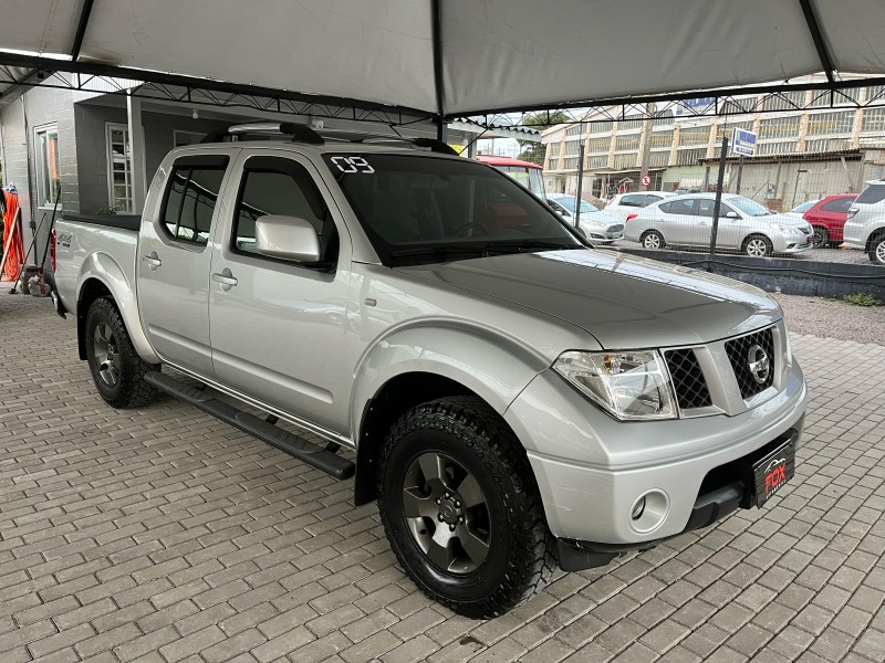 FRONTIER 2.5 XE 4X4 CD TURBO ELETRONIC DIESEL 4P MANUAL - 2009 - CAXIAS DO SUL