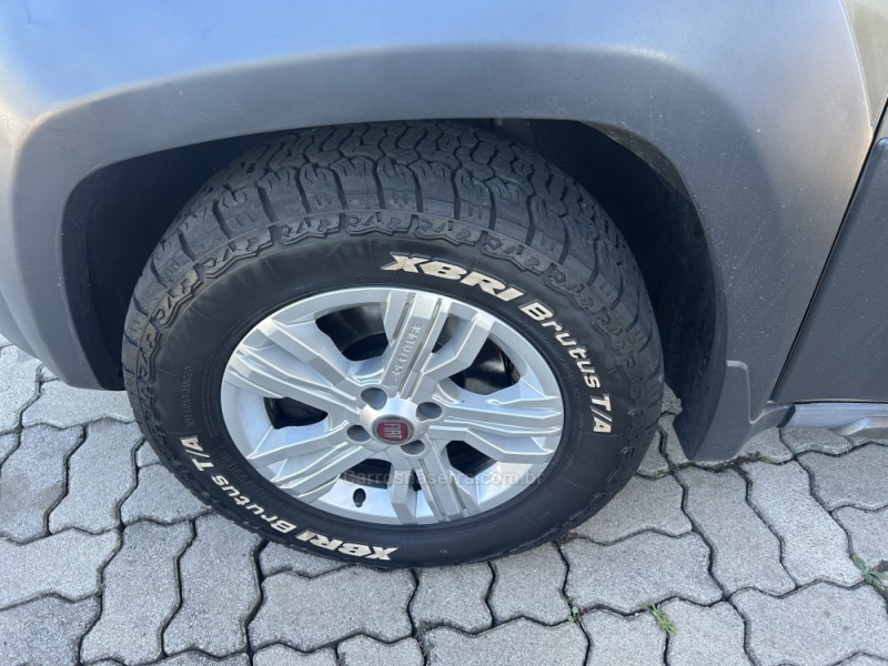 IDEA 1.8 MPI ADVENTURE LOCKER 8V FLEX 4P MANUAL - 2011 - CAXIAS DO SUL