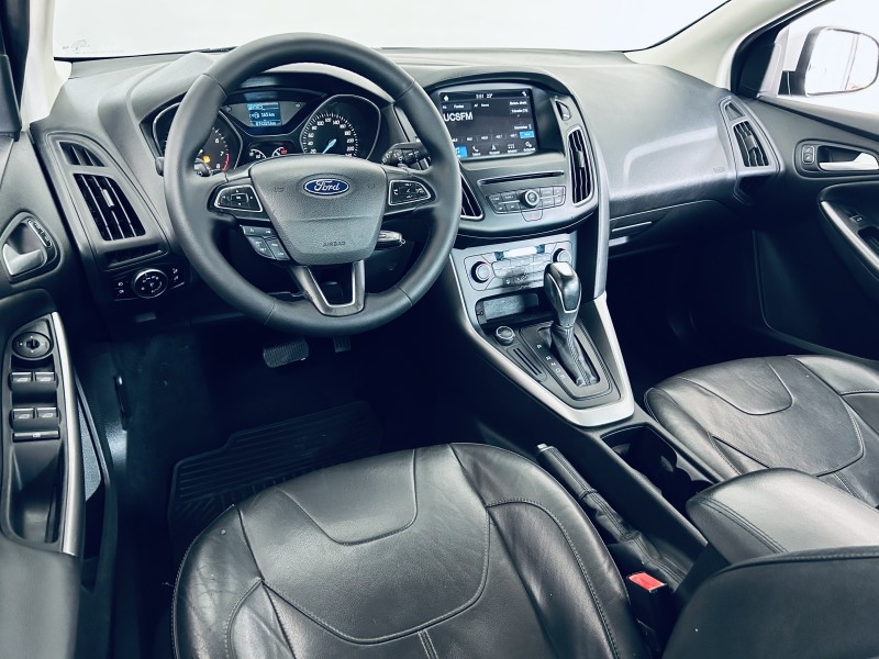 FOCUS 2.0 SE PLUS 16V FLEX 4P AUTOMÁTICO - 2017 - CAXIAS DO SUL