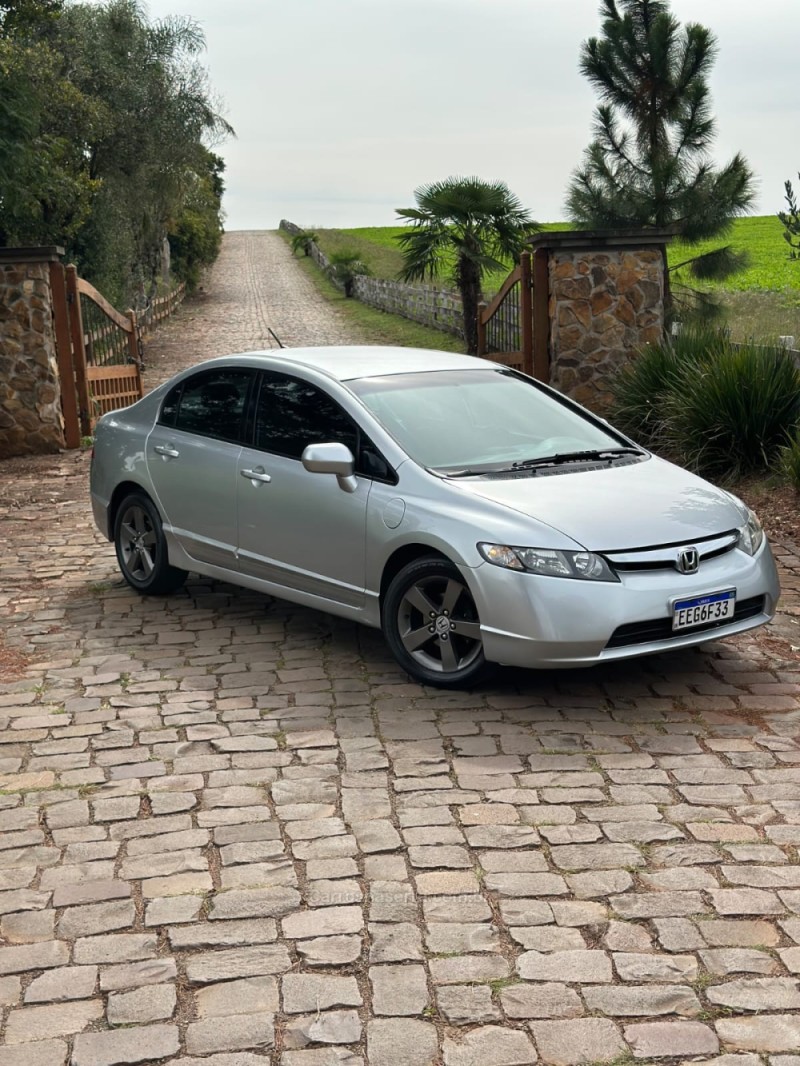 CIVIC 1.8 LXS 16V GASOLINA 4P MANUAL - 2008 - CAXIAS DO SUL