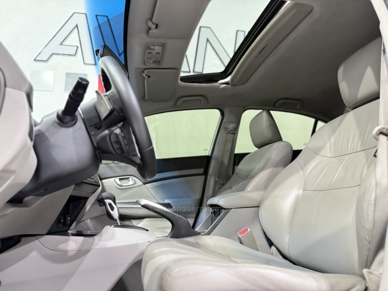 CIVIC 1.8 EXS 16V FLEX 4P AUTOMÁTICO - 2013 - NOVO HAMBURGO