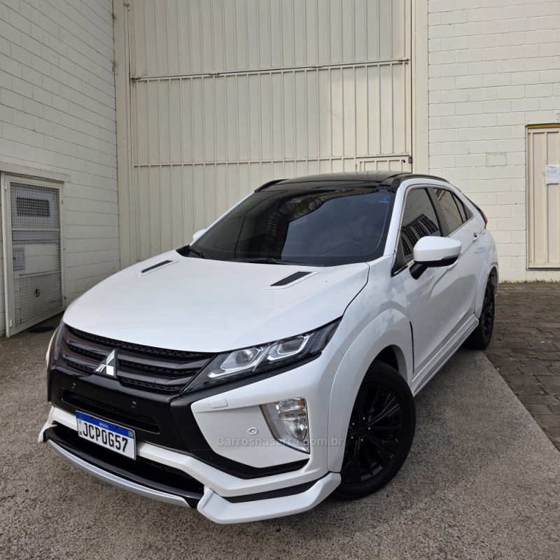 eclipse cross 1.5 hpe s awc 16v gasolina 4p automatico 2022 caxias do sul