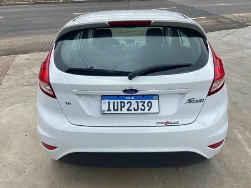 FIESTA 1.6 SE HATCH 16V FLEX 4P MANUAL - 2014 - CAXIAS DO SUL
